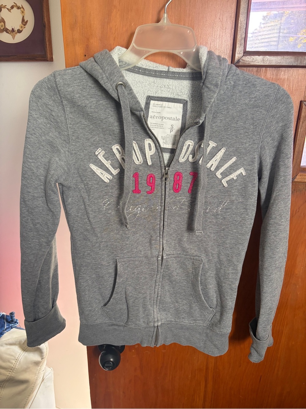 Aéropostale Grey 1987 Applique Full Zip Hoodie - Small